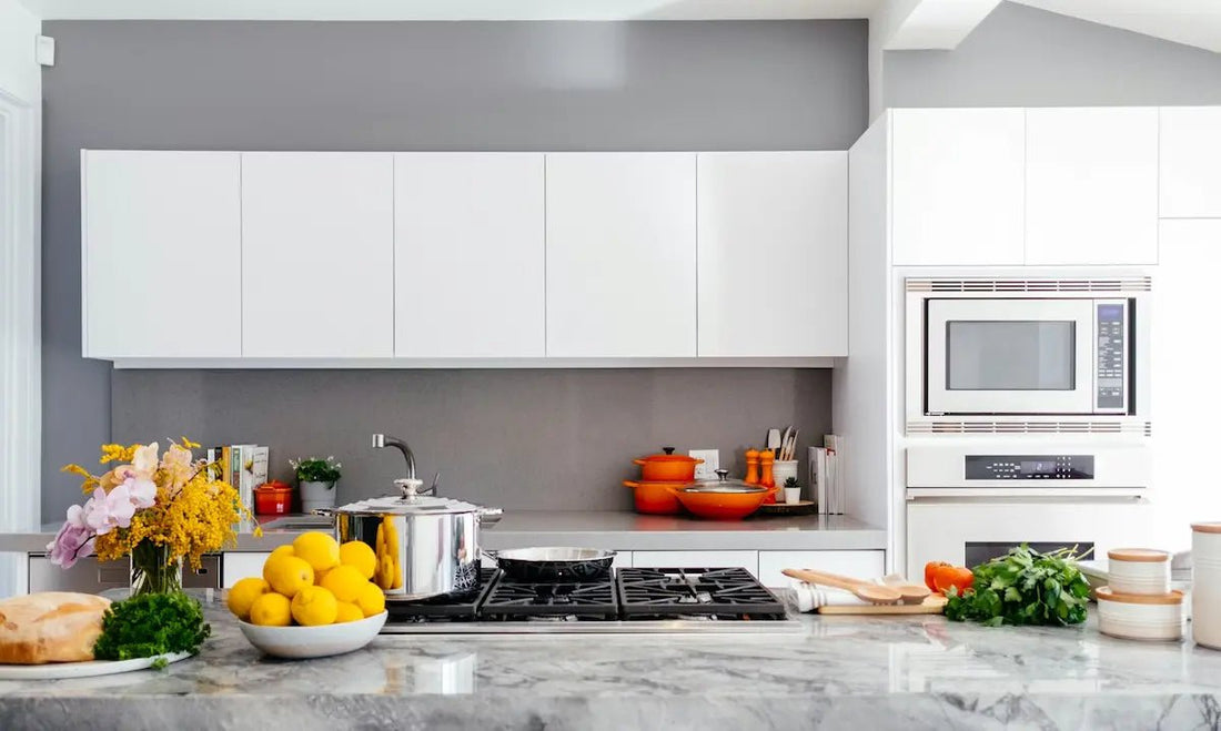 Guide 2026 : Comment choisir la meilleure poubelle de cuisine ? (Volume, Tri & Hygiène) - Igen Home
